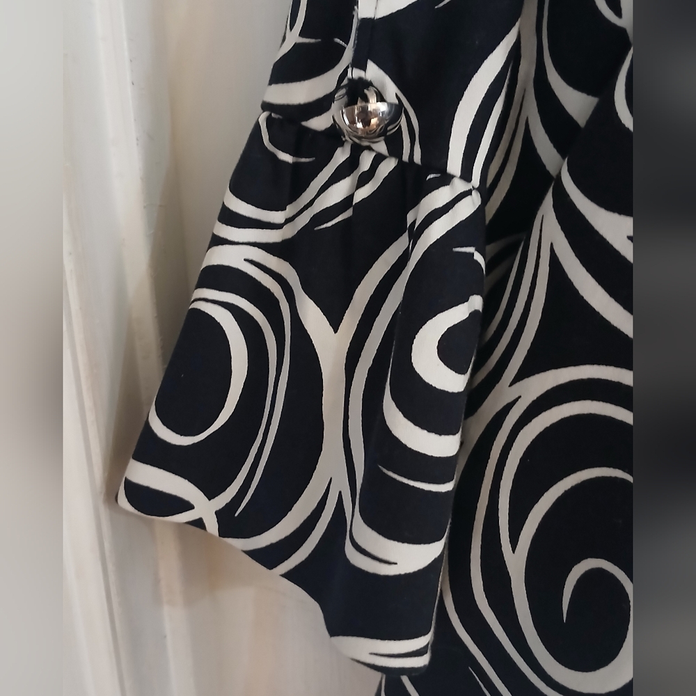 Multiples Geometric Black and White Swirl Blazer Extra Large - Picture 2 of 13